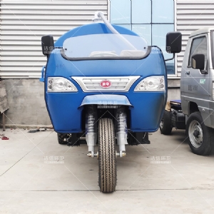 機動(dòng)三輪抽糞車(chē)